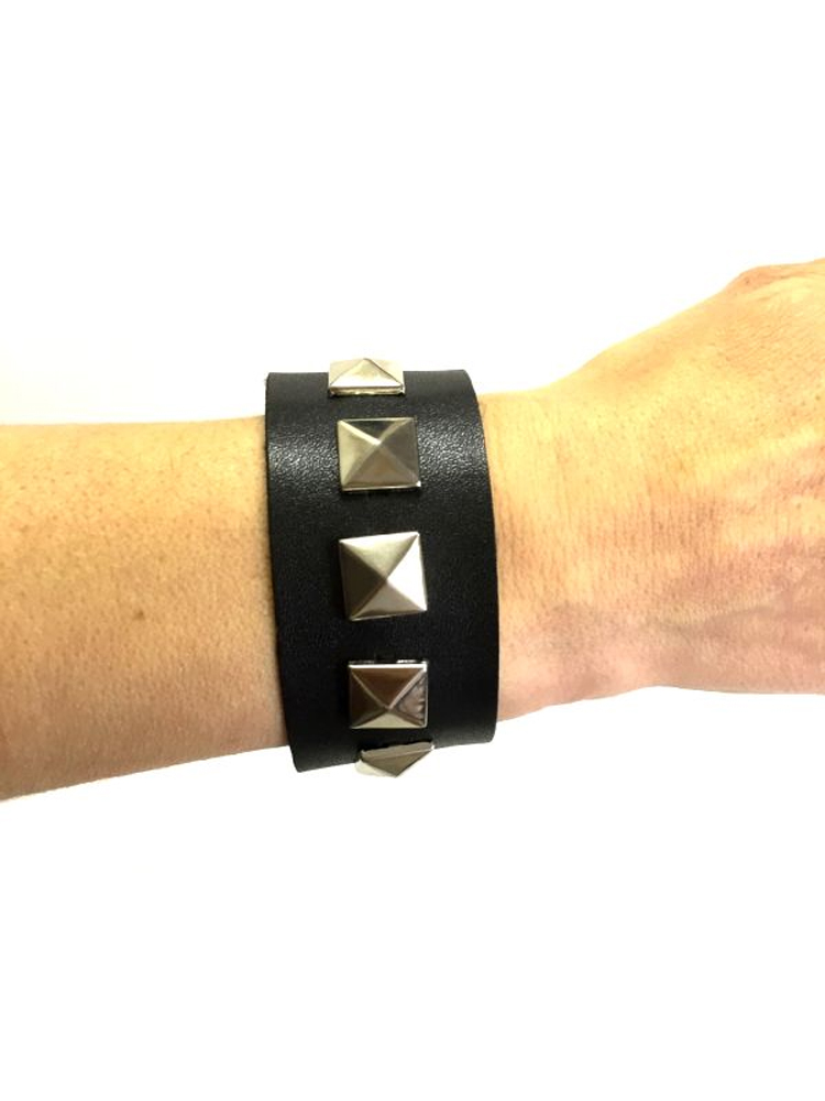 Punk Studded Wristband 