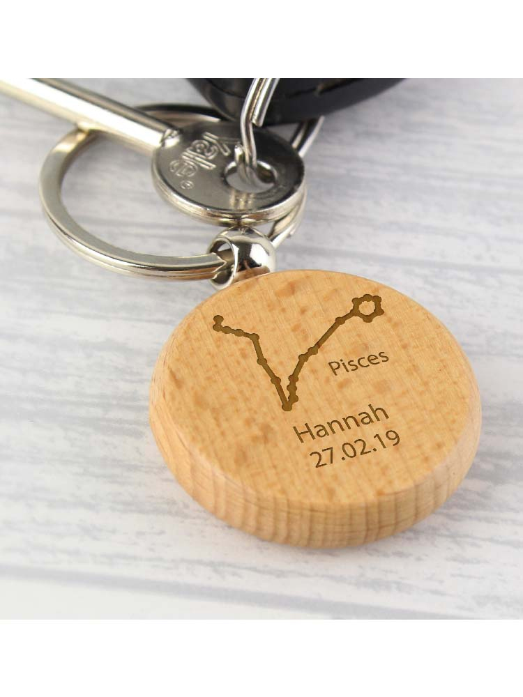 Personalised Pisces Zodiac Star Sign Wooden Keyring (February 19th - March 20th)