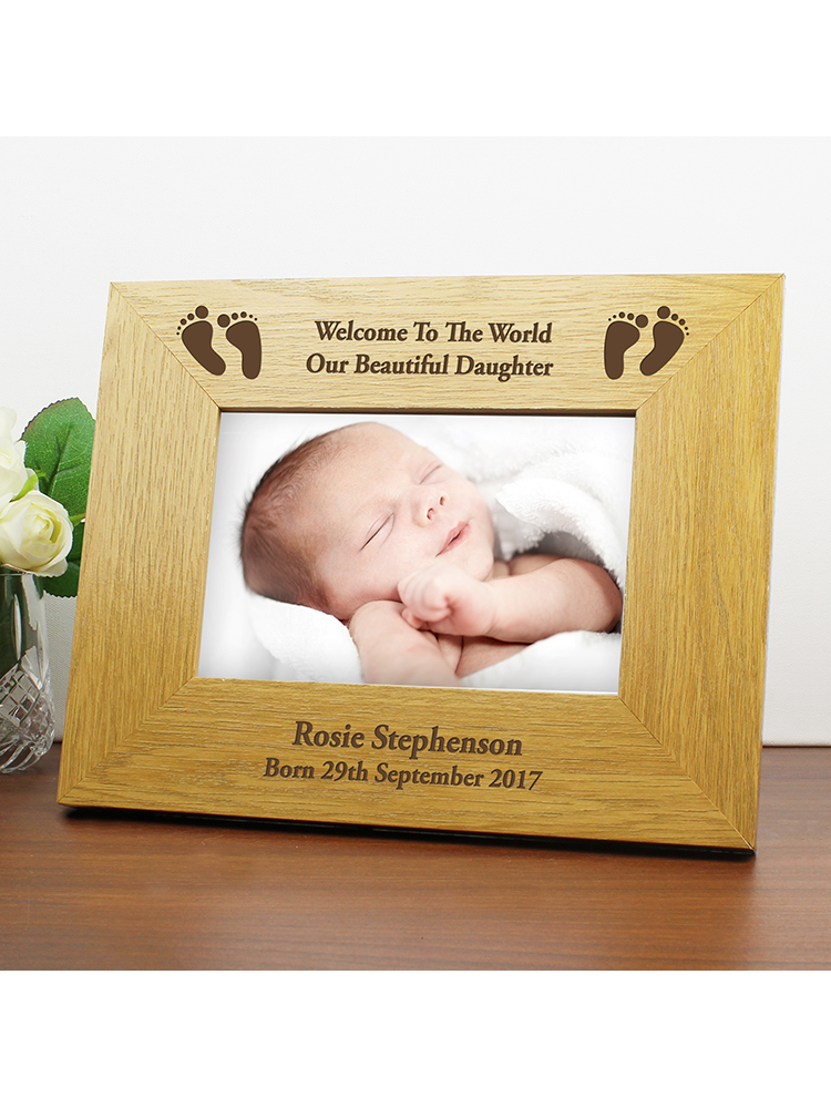 Personalised Oak Finish 6x4 Landscape Baby Footprints Photo Frame