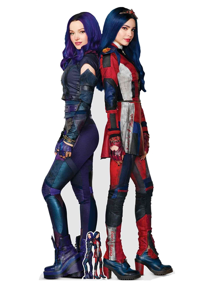 Mal and Evie Sofia Carson & Dove Cameron Descendants 3