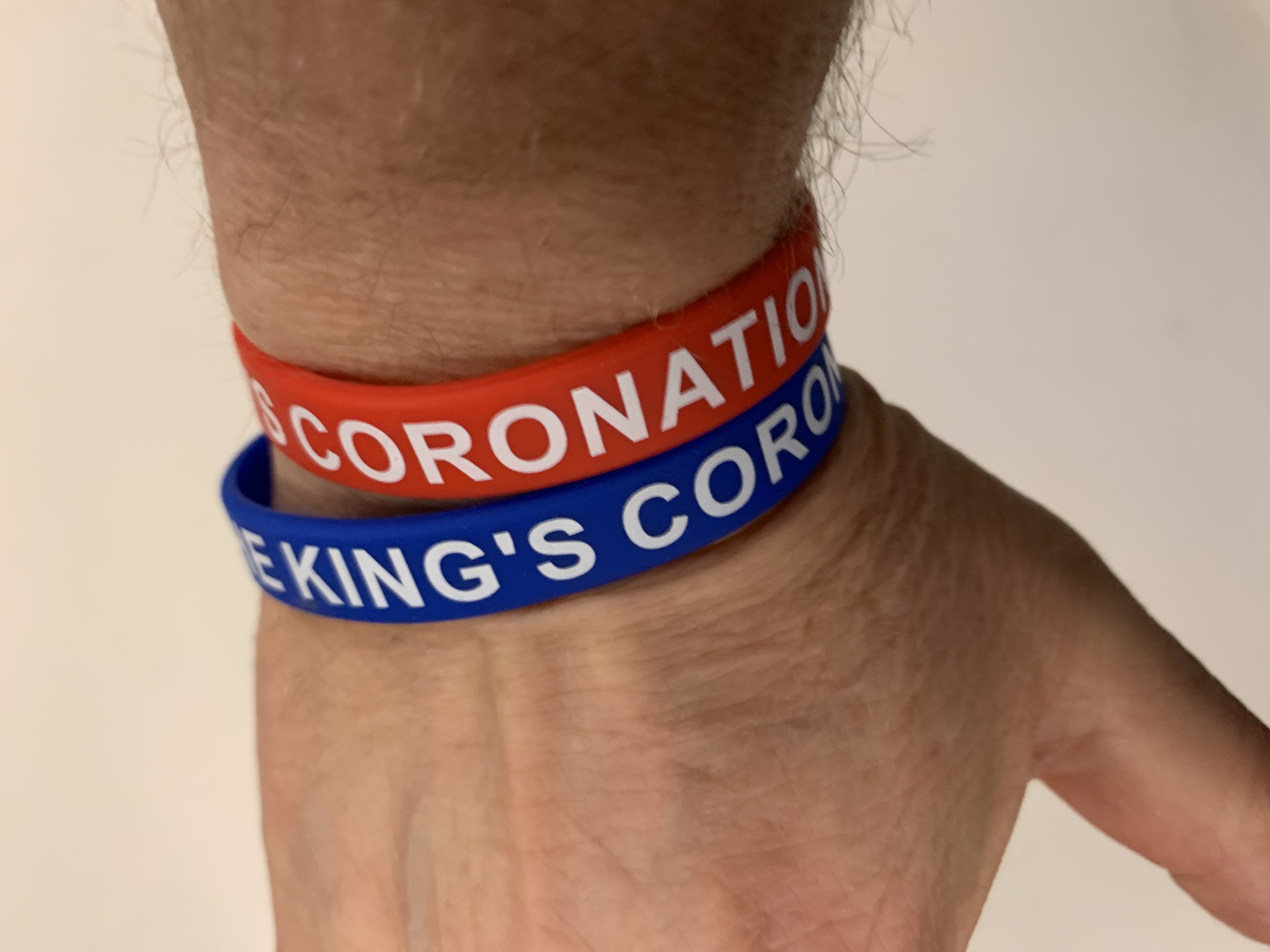 Kings Coronation Commemorative Wristbands - Pack of 10, Small Toy Party Bag Fillers for Coronation Parties